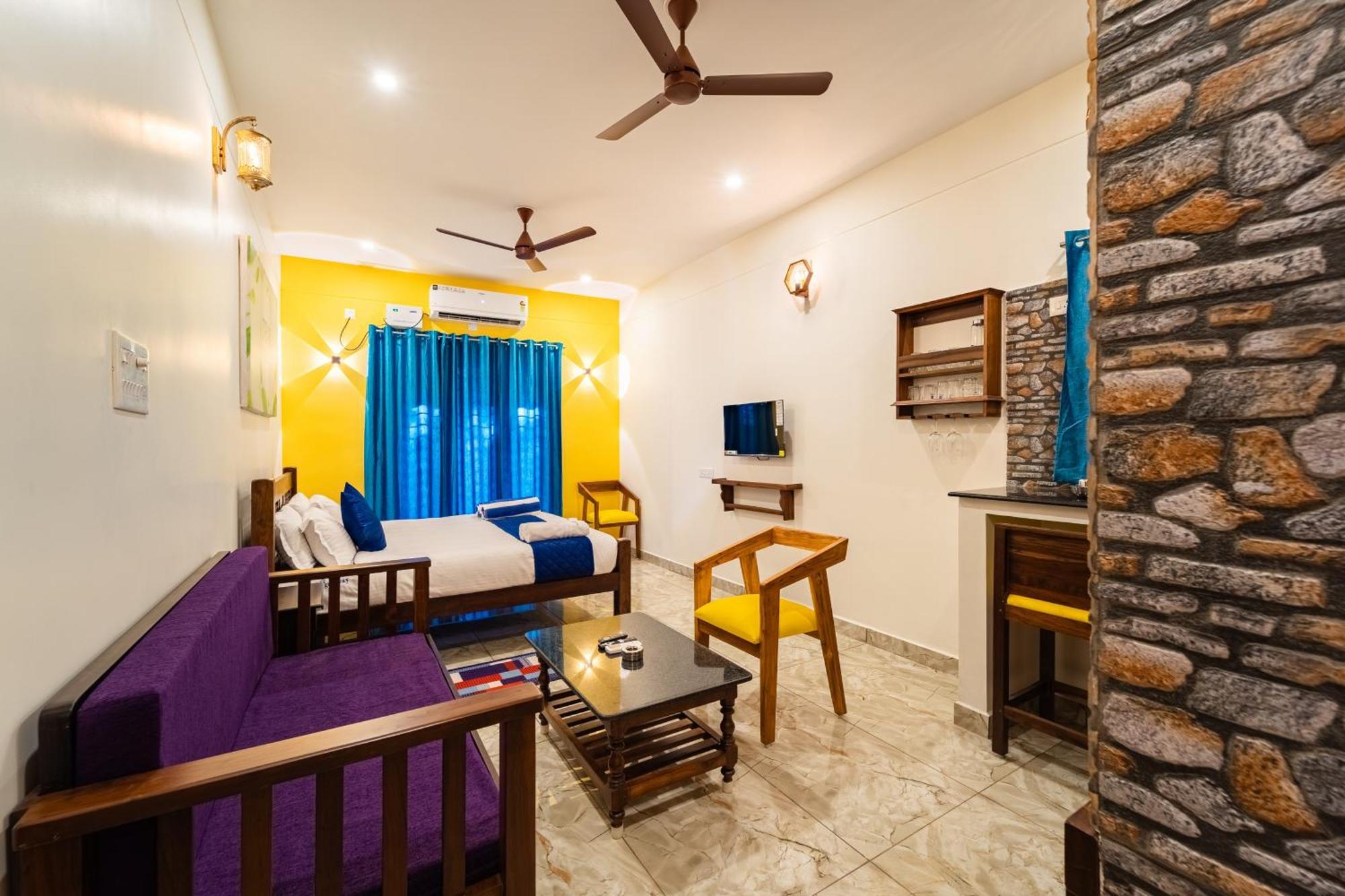 Teak Leaf Gateway Villa With Swimming Pool Indoor Games Kālapettai Dış mekan fotoğraf